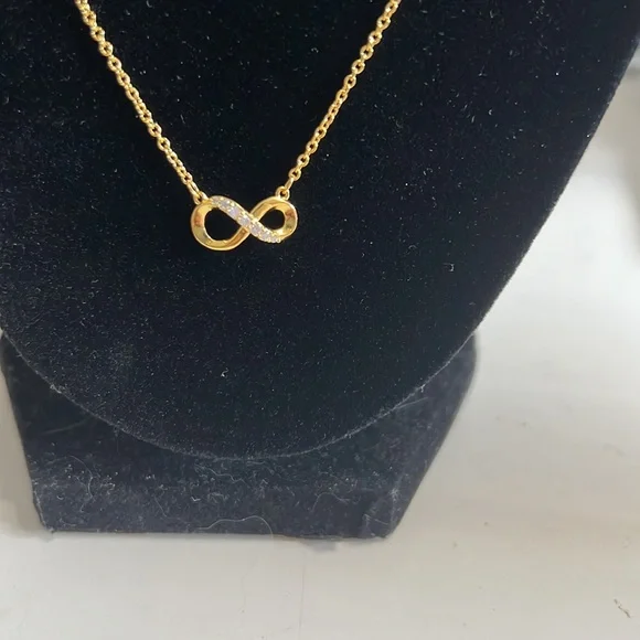 Pandora Collier Gold and Cubic Zirconia Infinity Necklace New - Picture 6 of 8